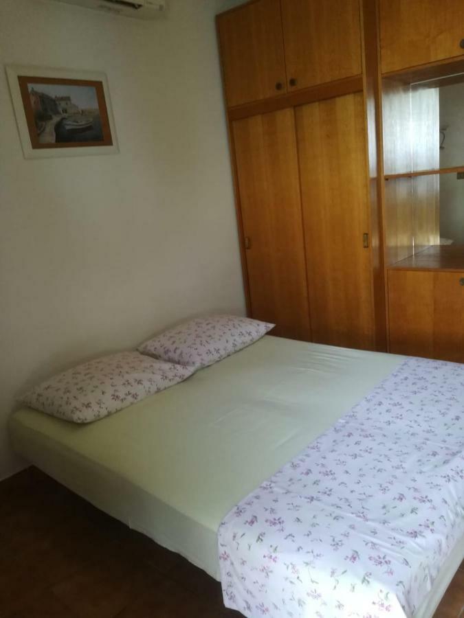 Apartmani Ujdur Омиш Экстерьер фото