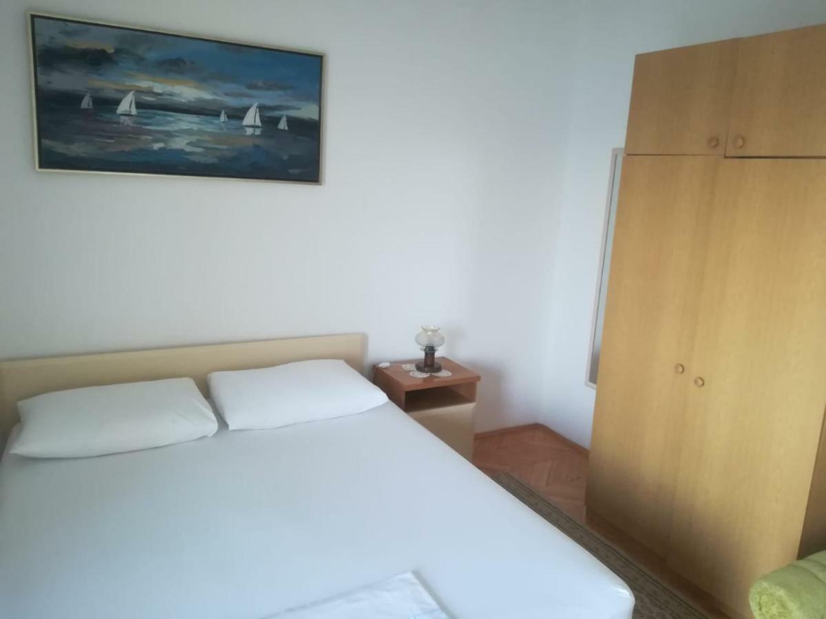 Apartmani Ujdur Омиш Экстерьер фото