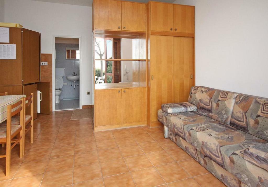 Apartmani Ujdur Омиш Экстерьер фото